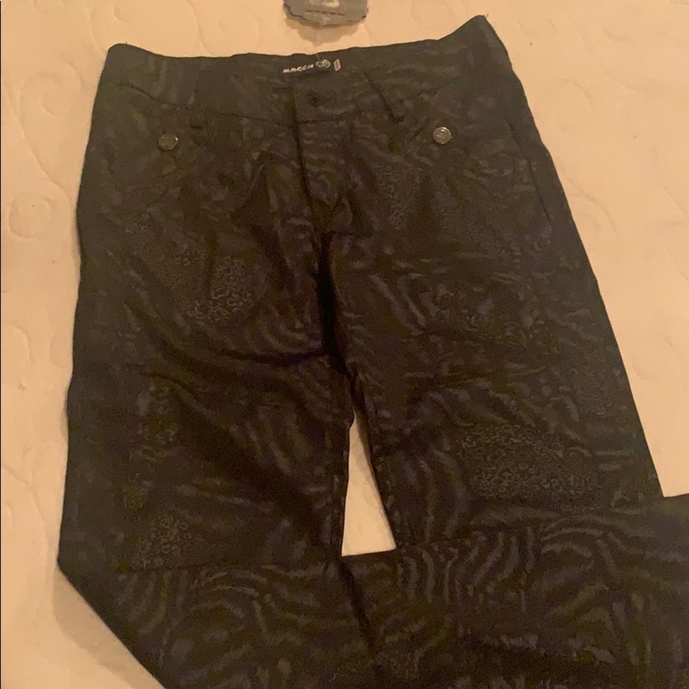 Magen designer Black straight leg pants size 25